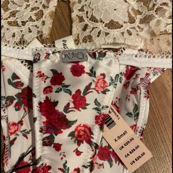 NWT for love and lemons bustier panty set - Picture 6 of 8